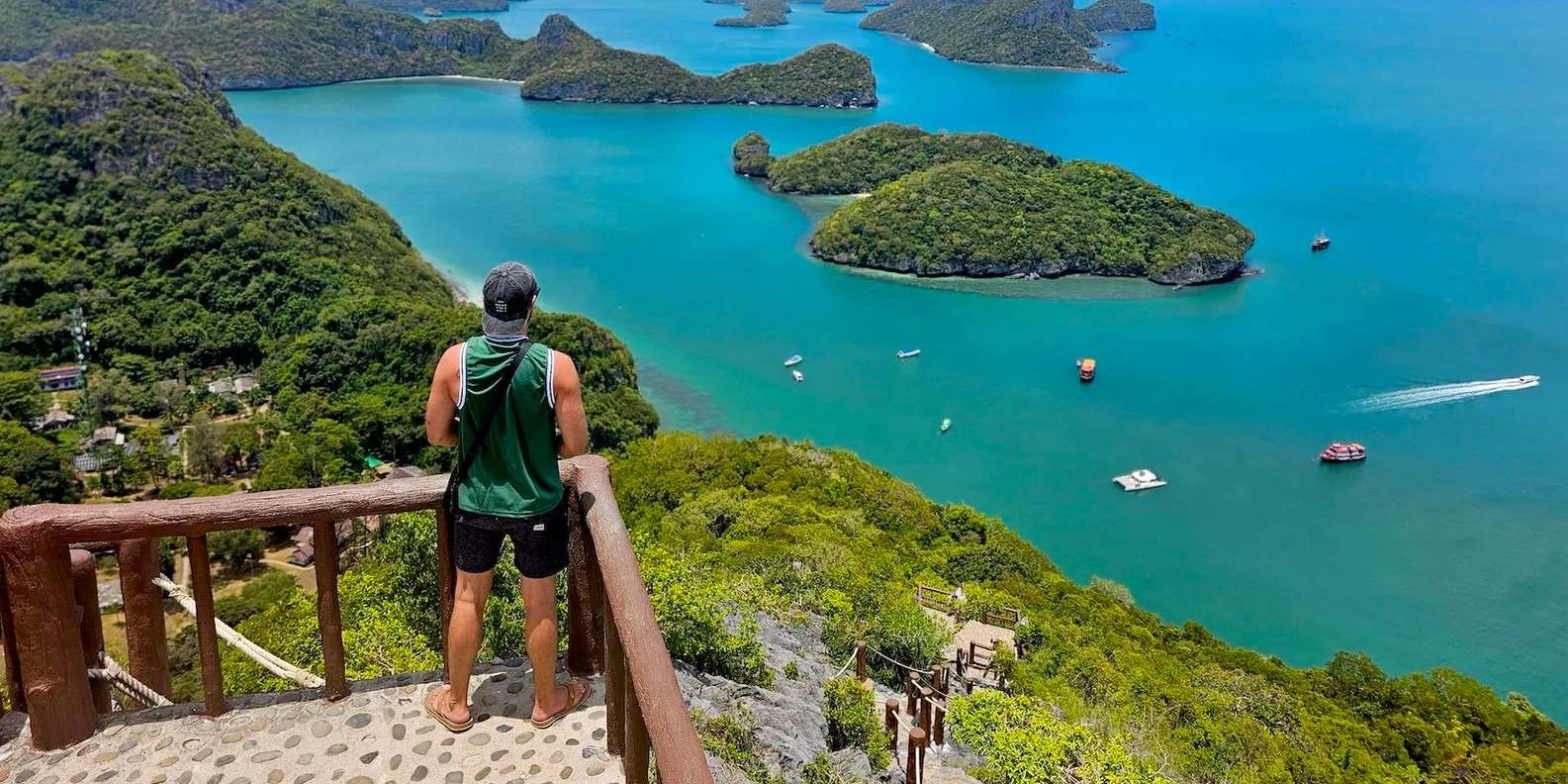 Kayaking adventure in Ang Thong