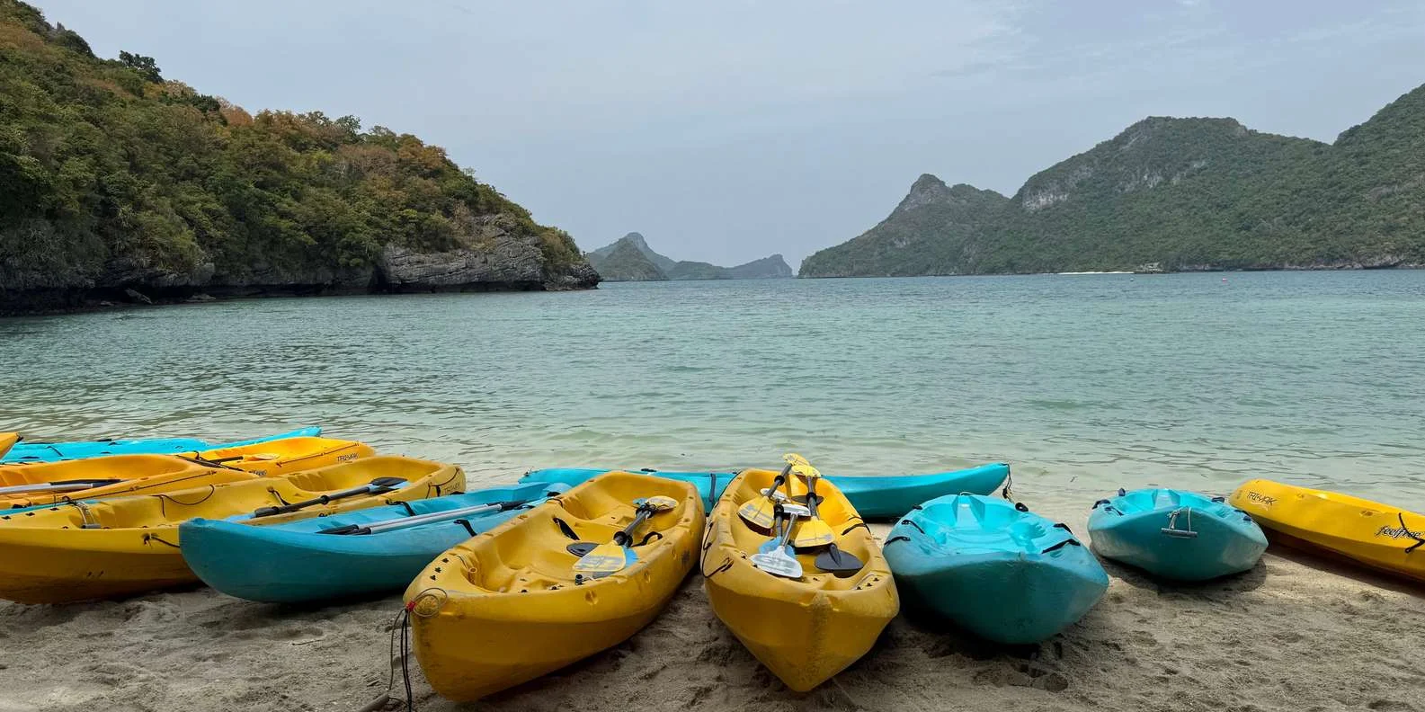 Speedboat tour featuring snorkeling and kayaking at Ang Thong